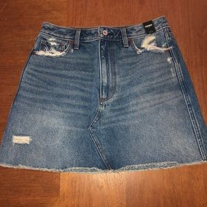 Abercrombie & Fitch denim jean skirt size 29 NWT